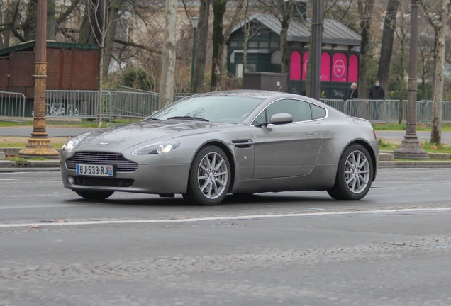 Aston Martin V8 Vantage