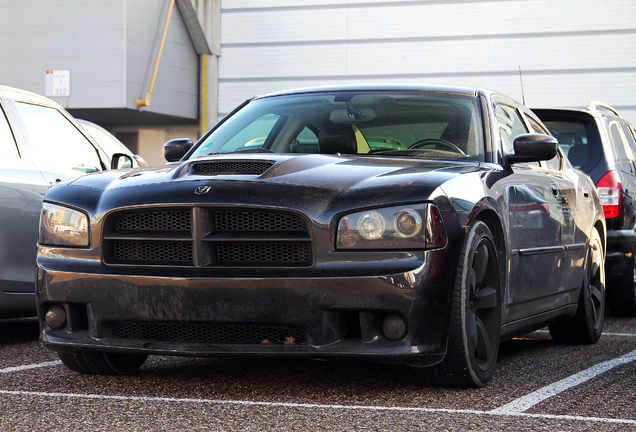 Dodge Charger SRT-8