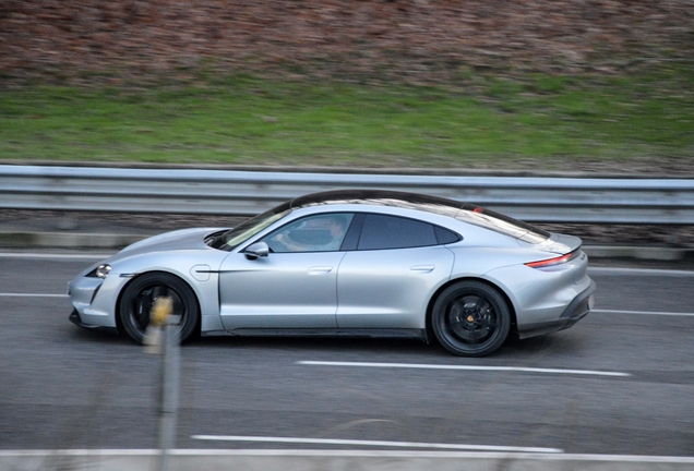 Porsche Taycan Turbo S