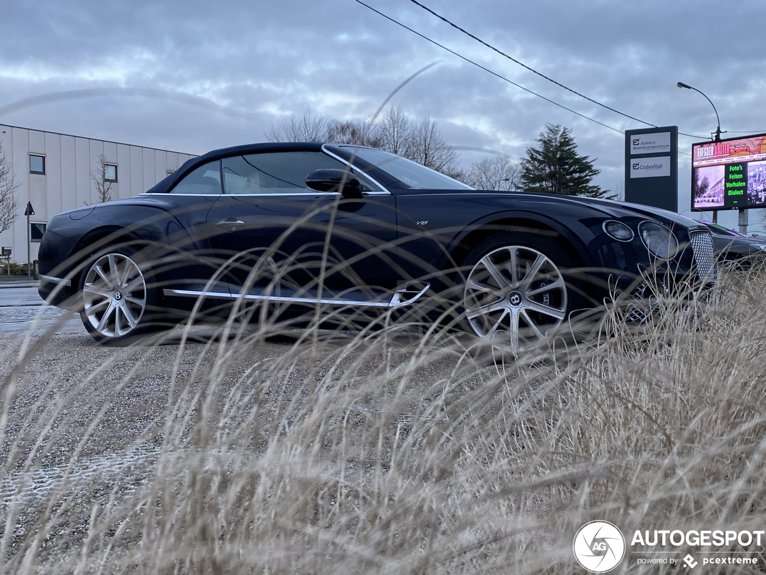 Bentley Continental GTC V8 2020