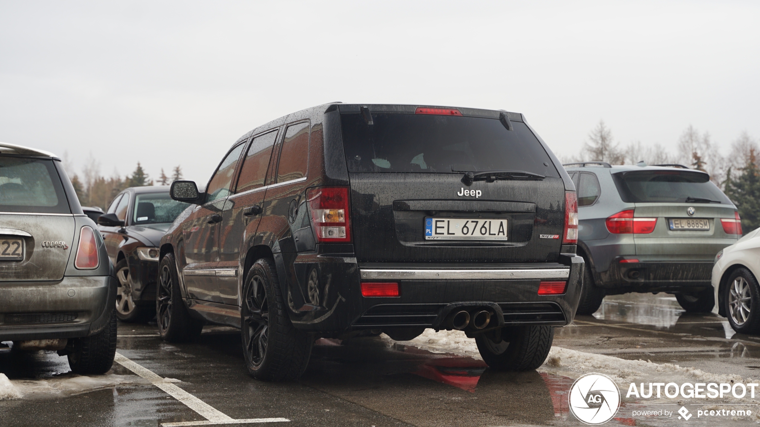 Jeep Grand Cherokee SRT-8 2005