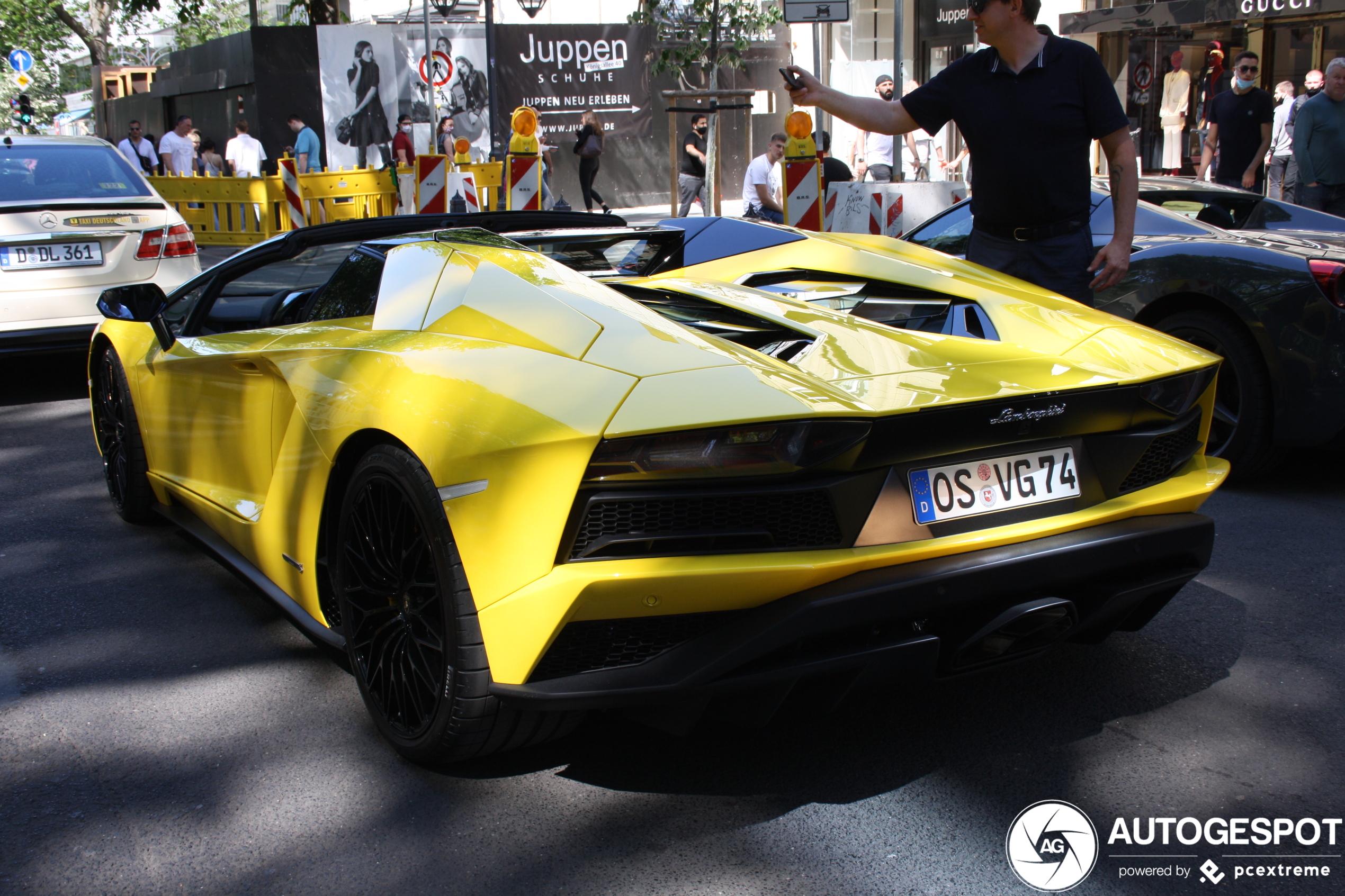 Lamborghini Aventador S LP740-4 Roadster