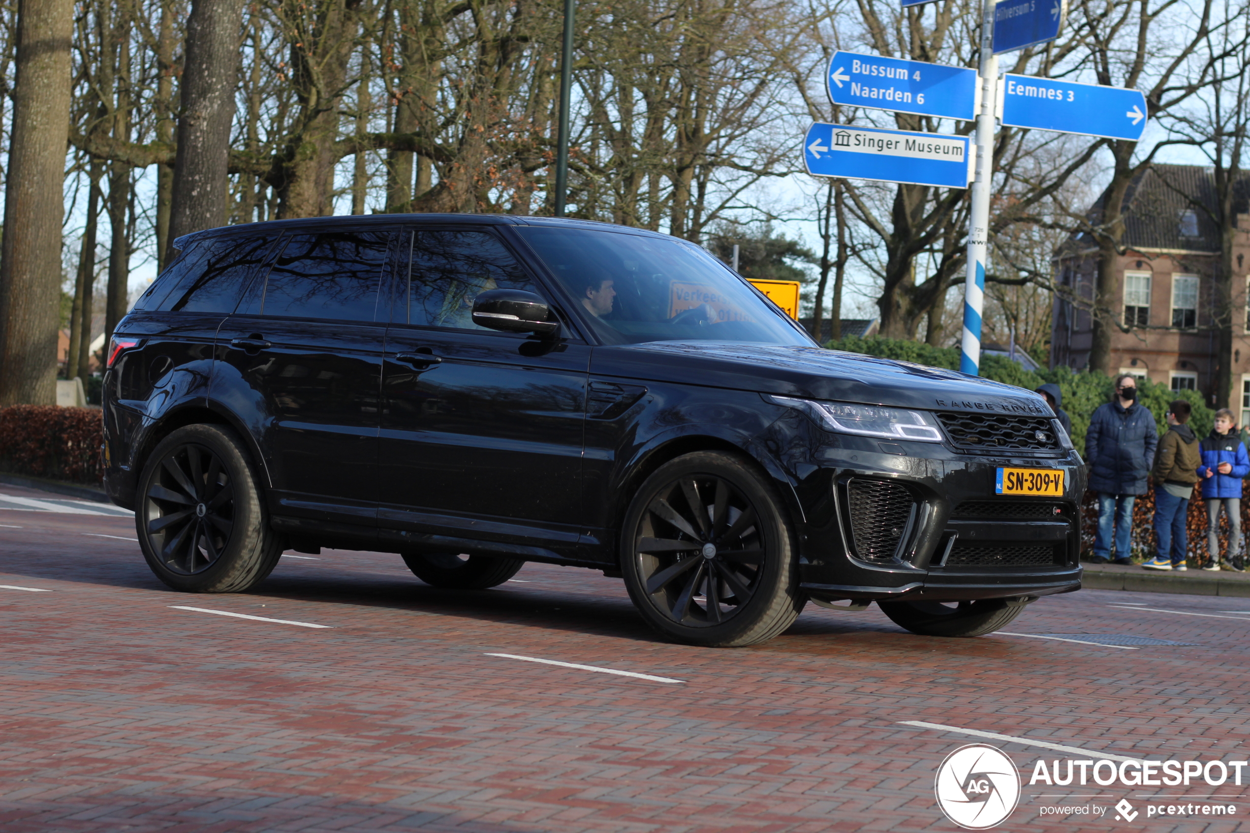 Land Rover Range Rover Sport SVR 2018