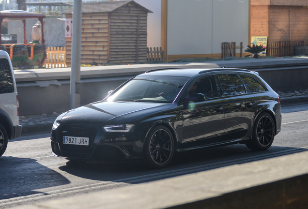 Audi RS4 Avant B8