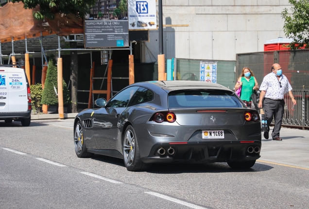 Ferrari GTC4Lusso