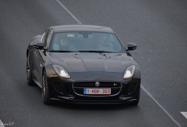 Jaguar F-TYPE R Coupé