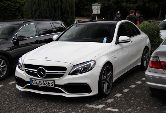 Mercedes-AMG C 63 S W205