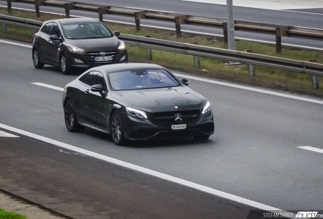 Mercedes-AMG S 63 Coupé C217