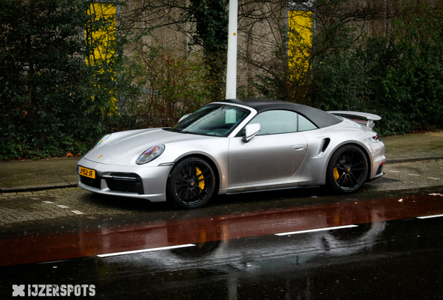 Porsche 992 Turbo S Cabriolet