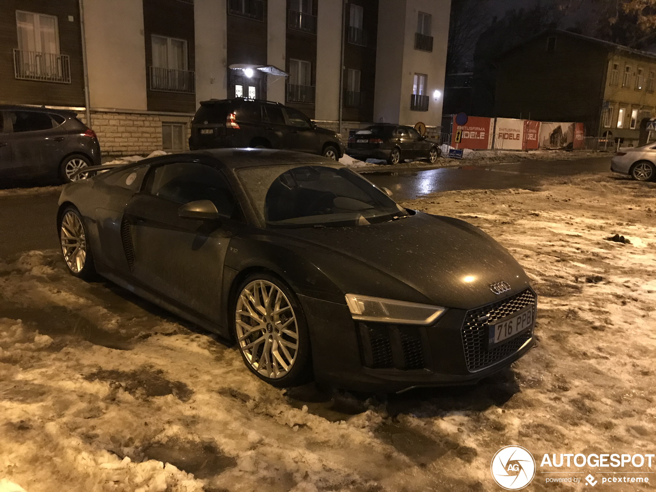 Audi R8 V10 Plus 2015