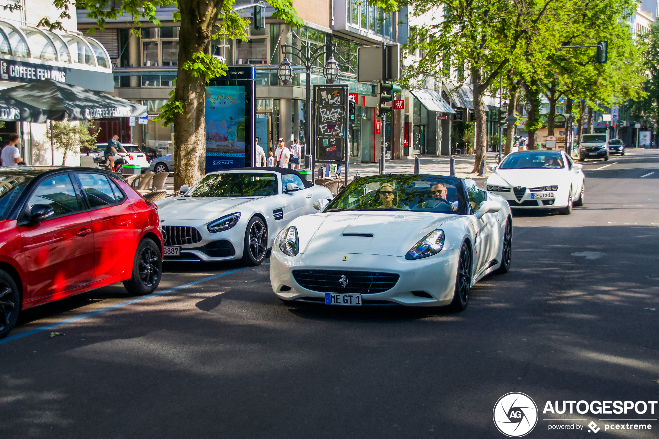 Ferrari California