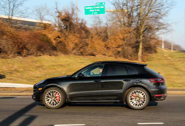 Porsche 95B Macan Turbo