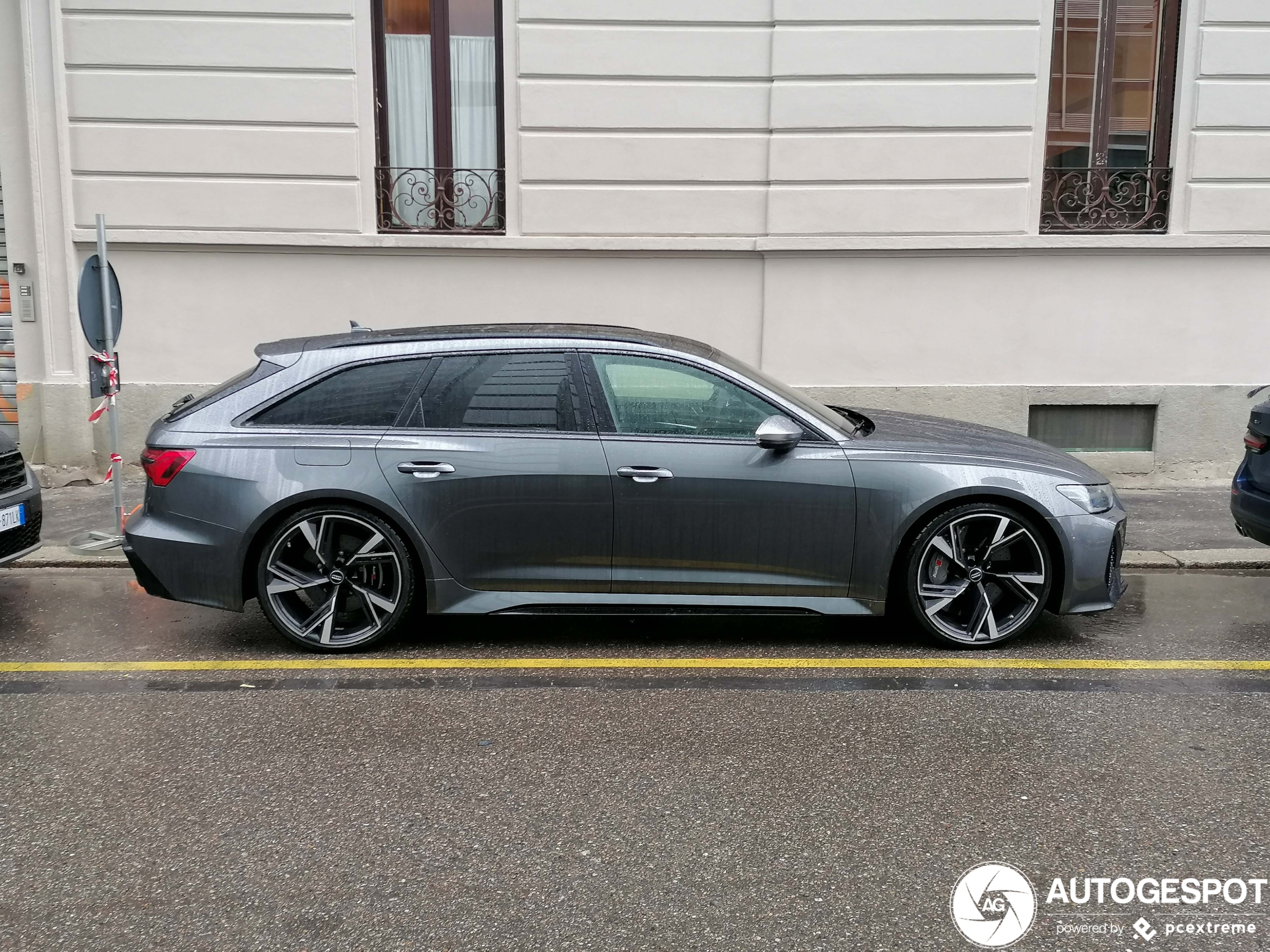 Audi RS6 Avant C8