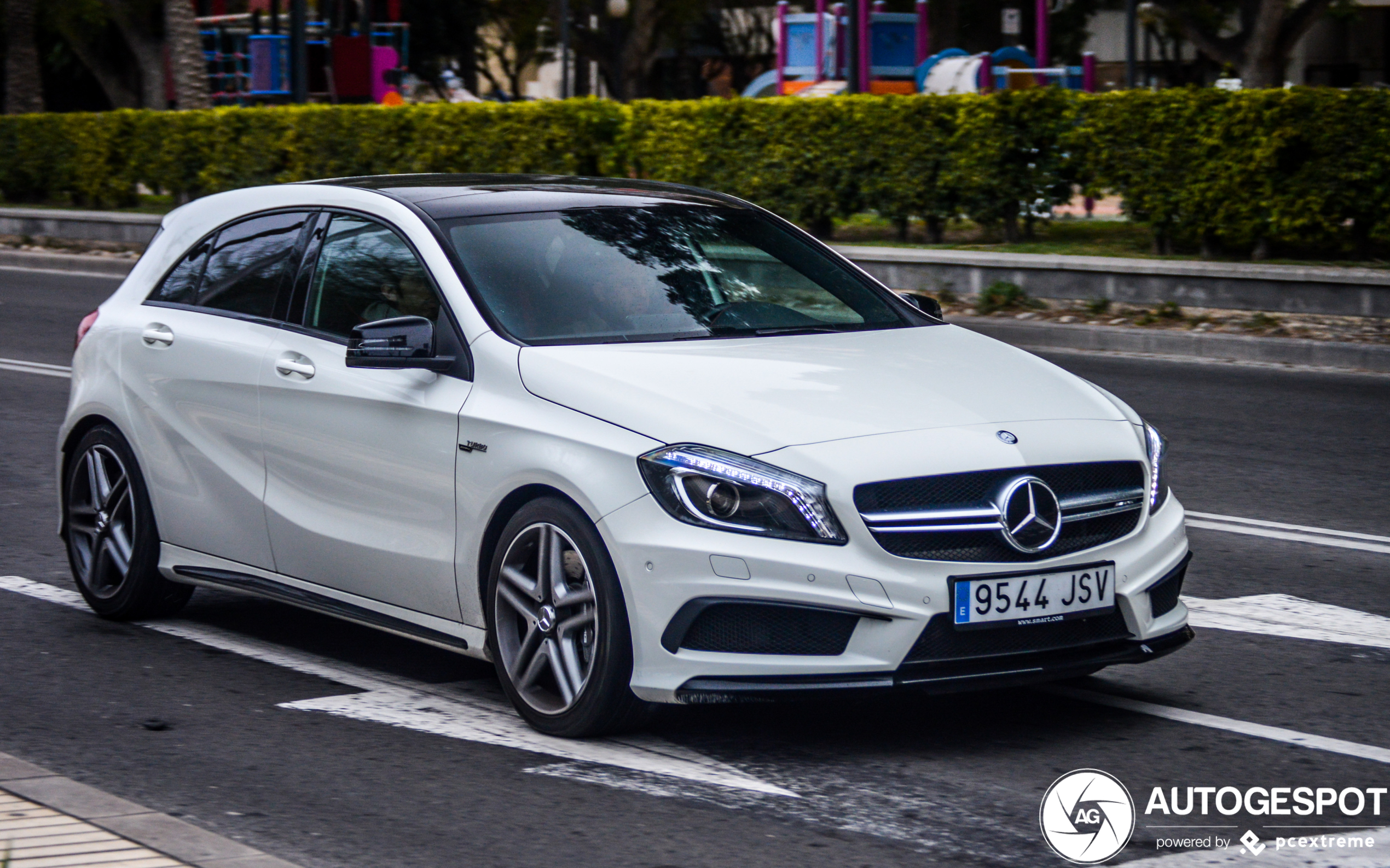 Mercedes-Benz A 45 AMG