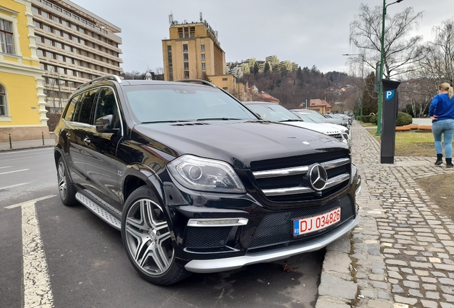 Mercedes-Benz GL 63 AMG X166