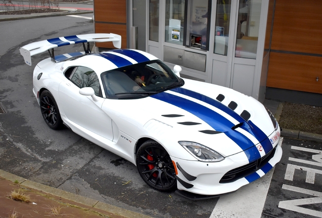 SRT Viper GTS-R Commemorative Edition