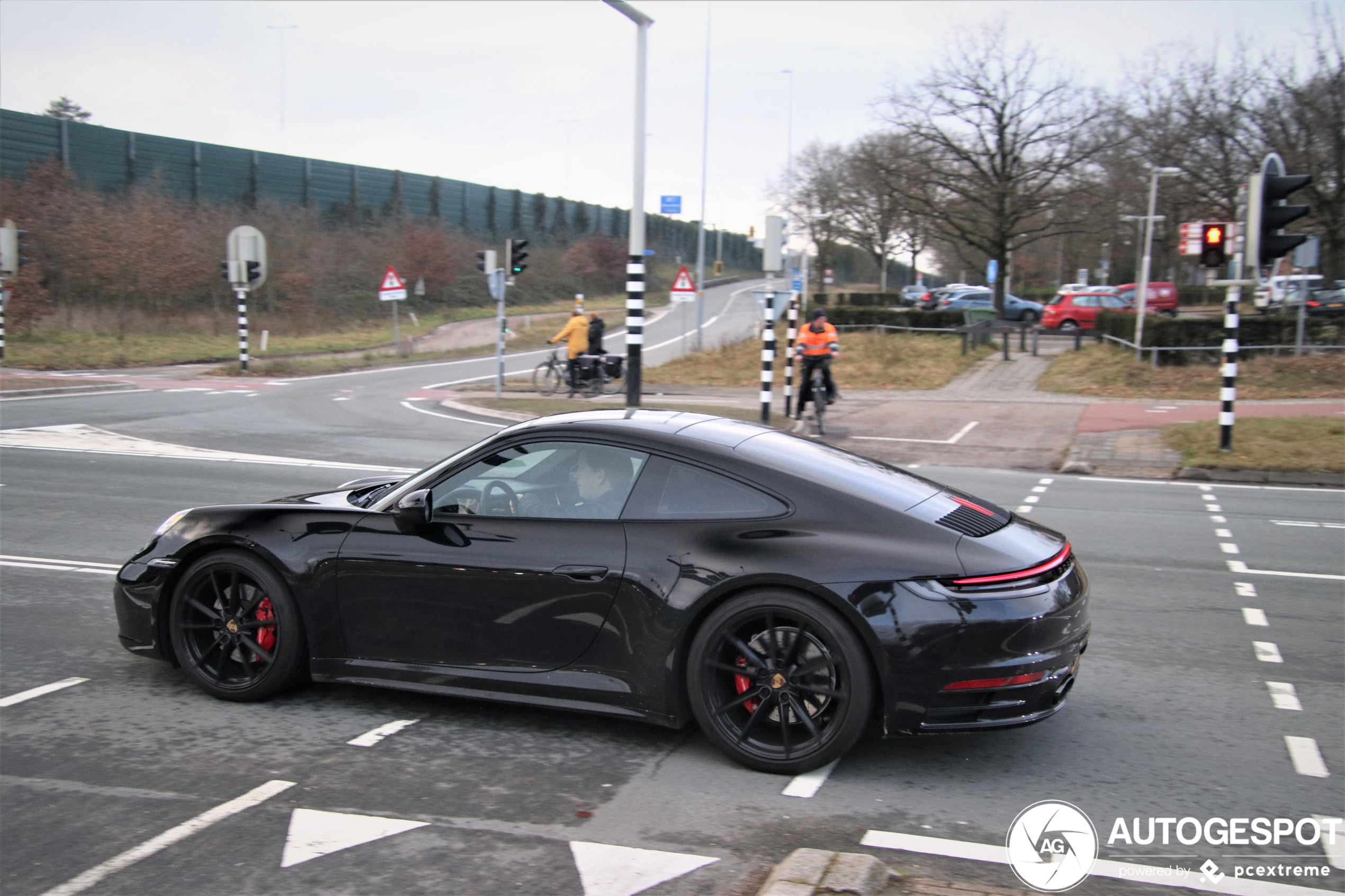 Porsche 992 Carrera S