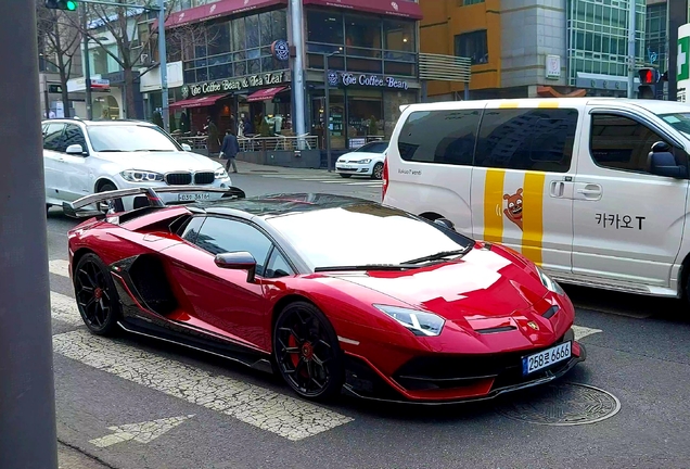 Lamborghini Aventador LP770-4 SVJ Roadster