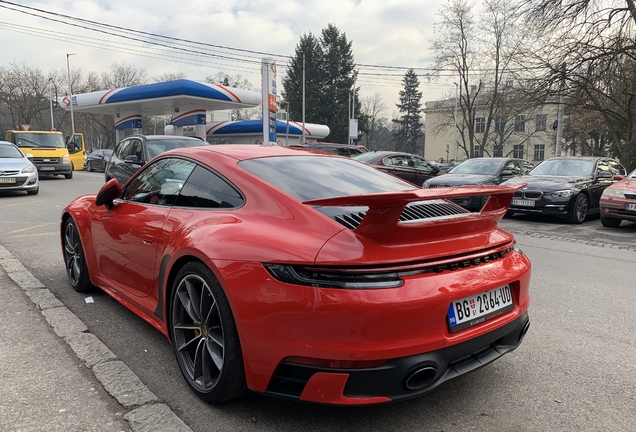 Porsche 992 Carrera 4S