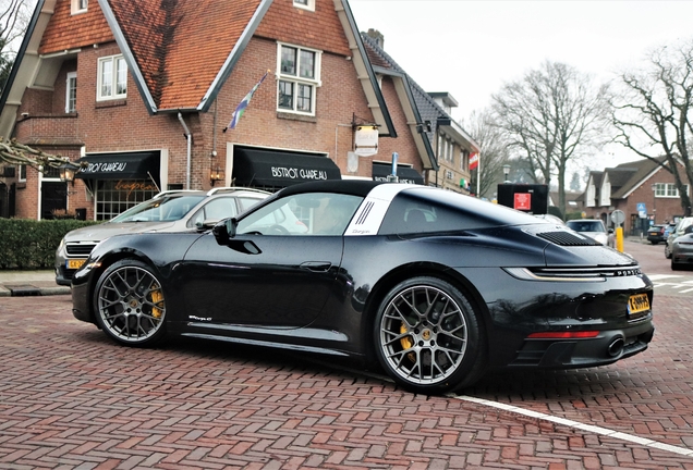 Porsche 992 Targa 4S