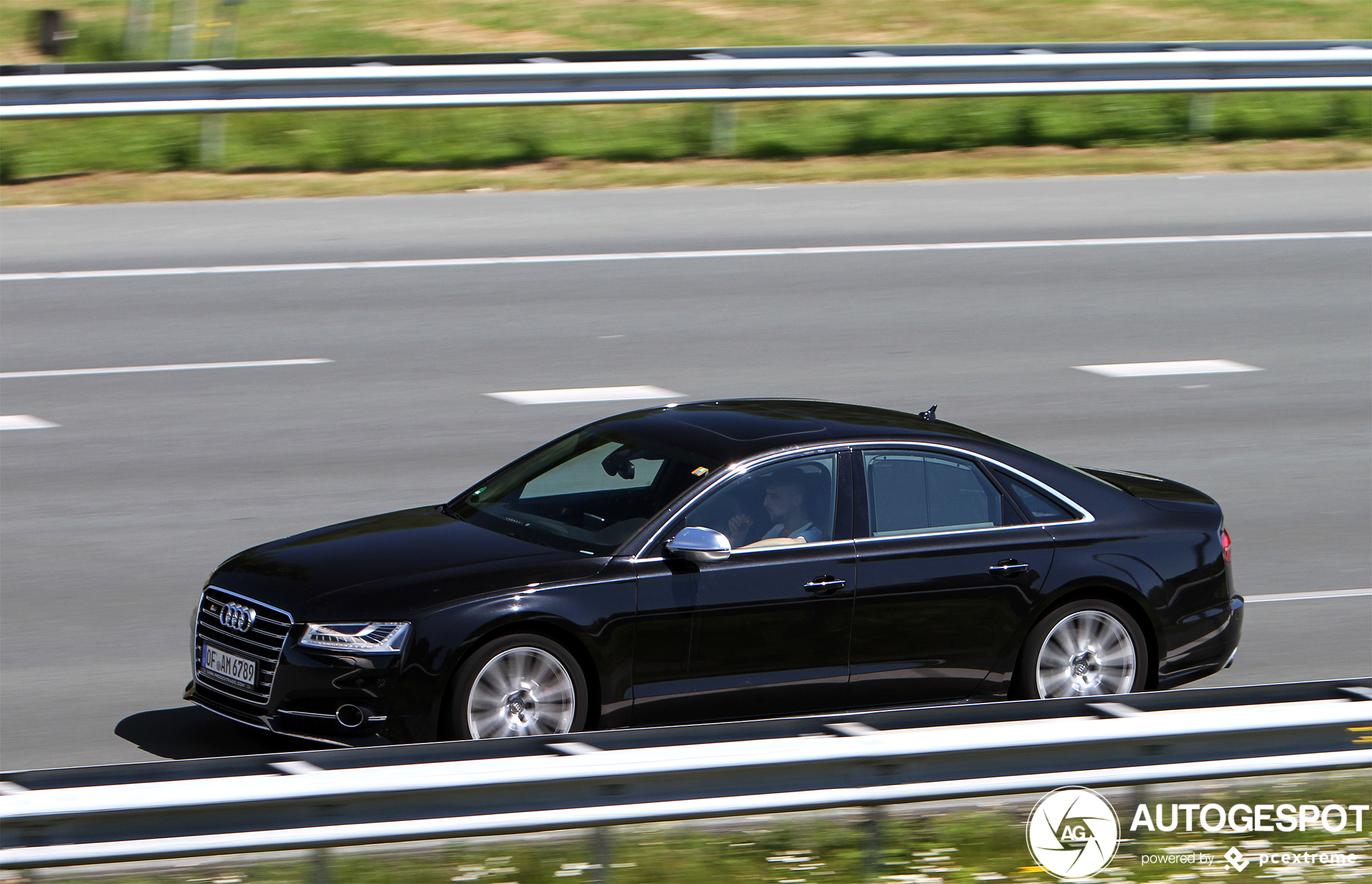 Audi S8 D4 2014