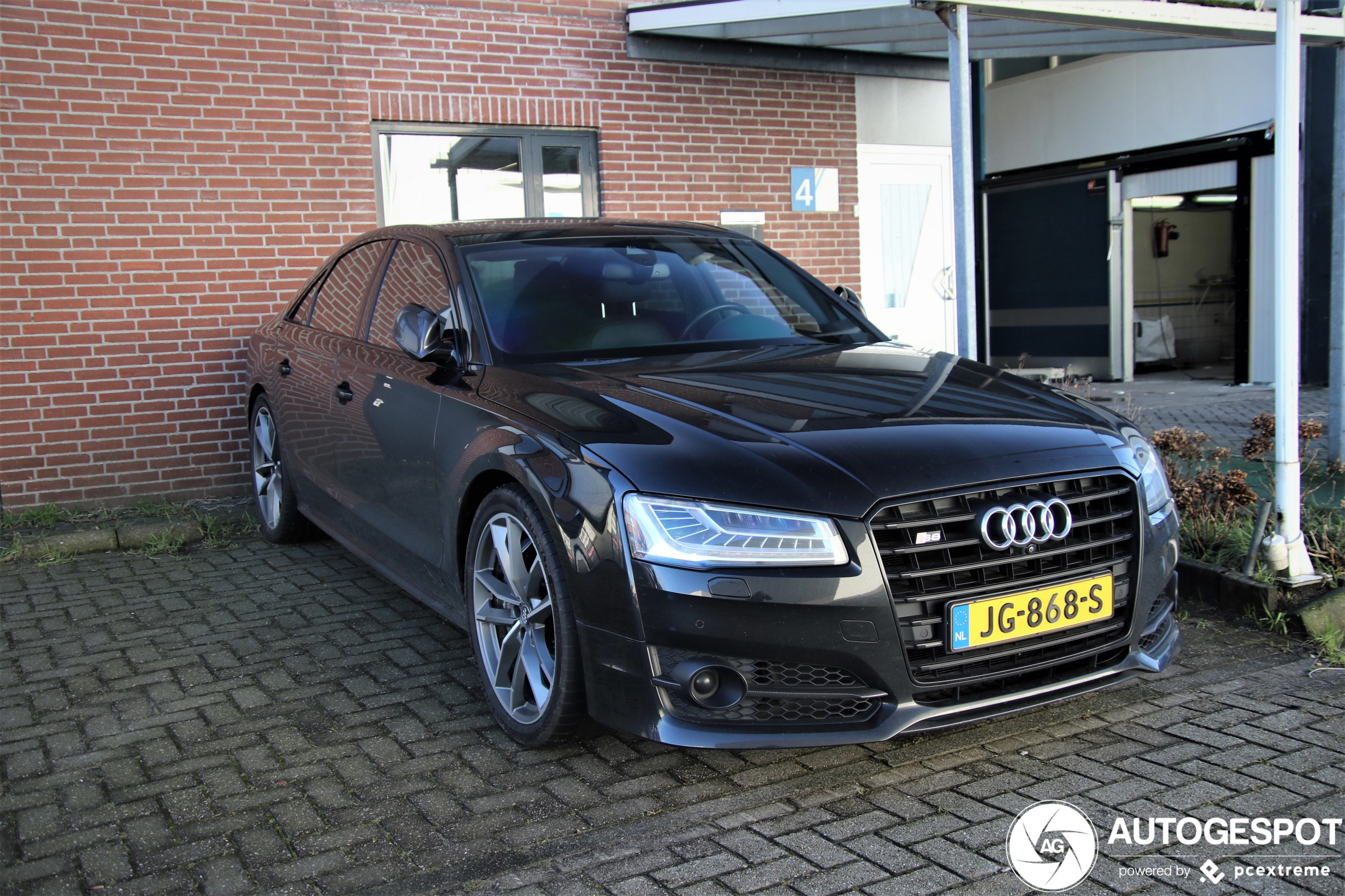 Audi S8 D4 Plus 2016