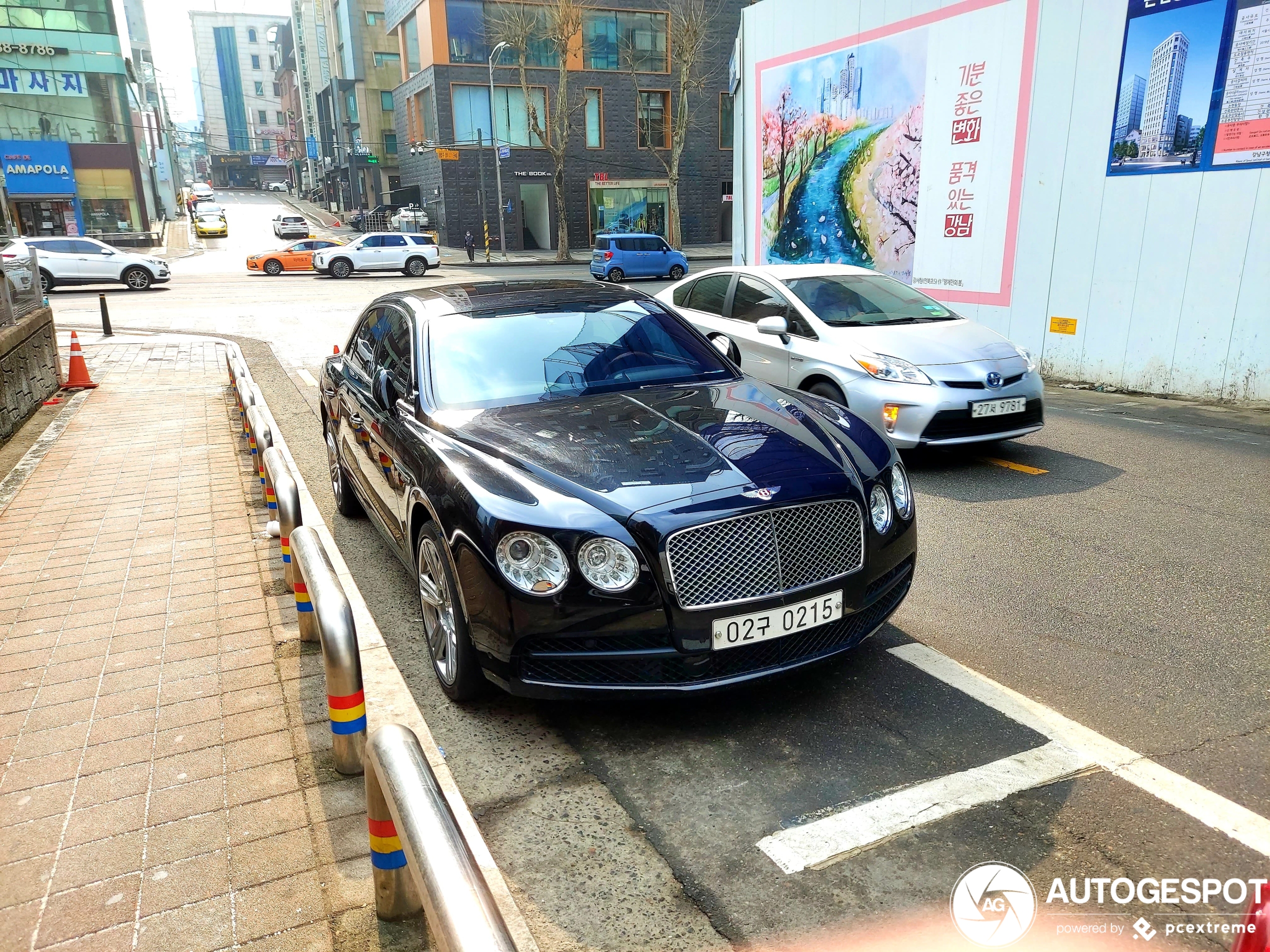 Bentley Flying Spur V8