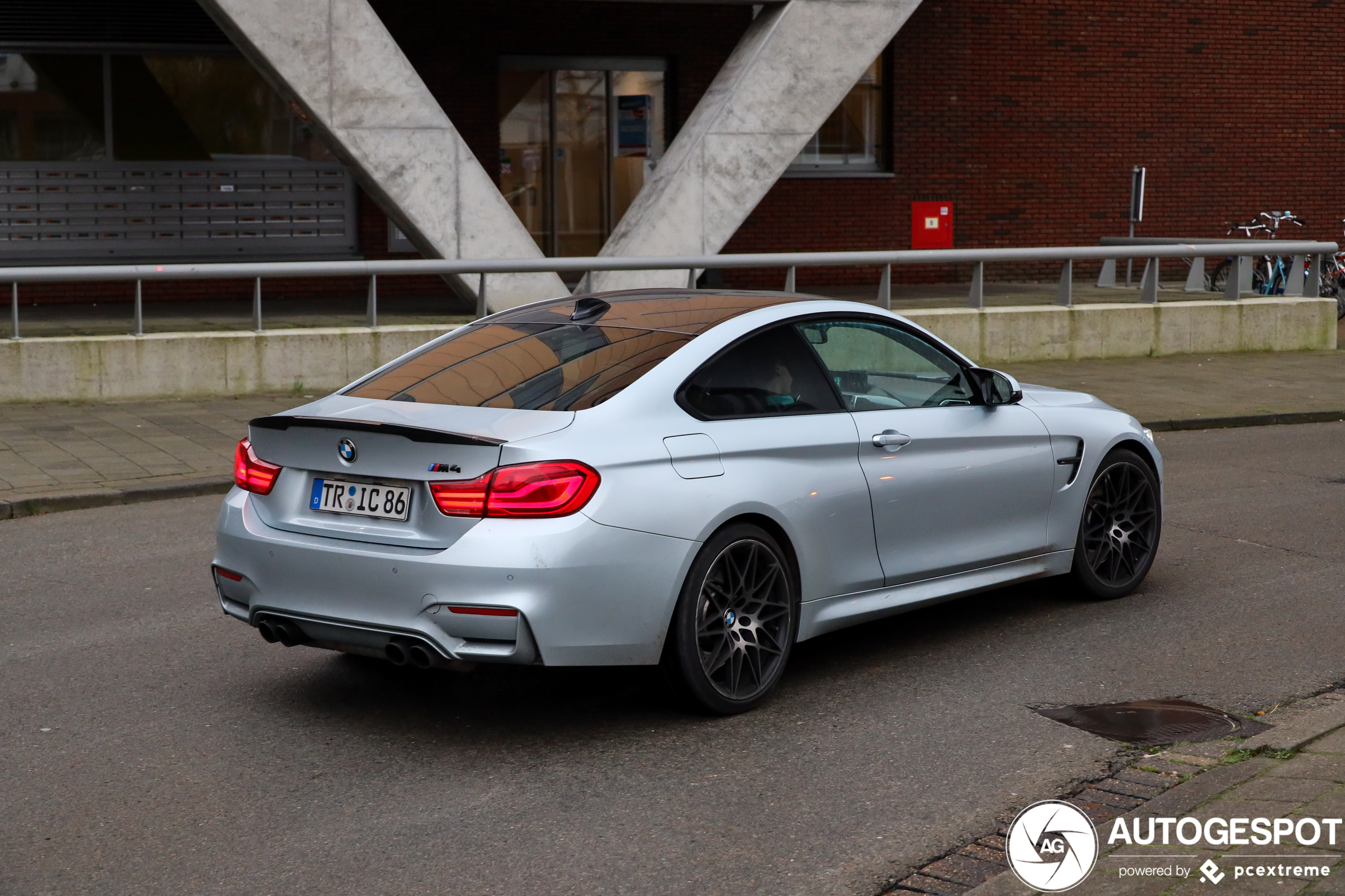 BMW M4 F82 Coupé