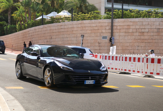 Ferrari GTC4Lusso