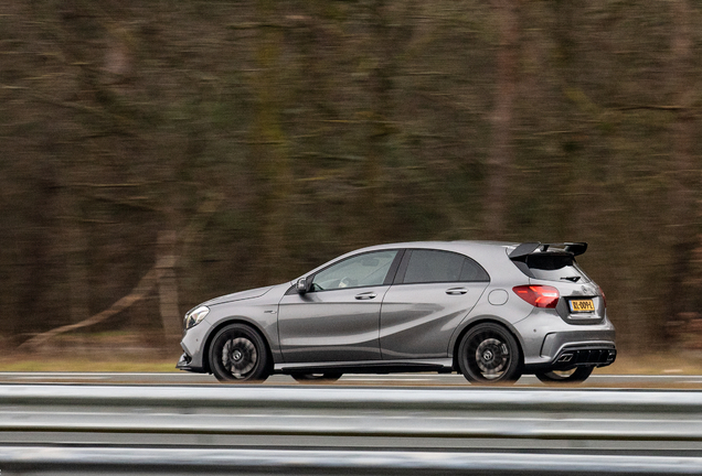 Mercedes-AMG A 45 W176 2015