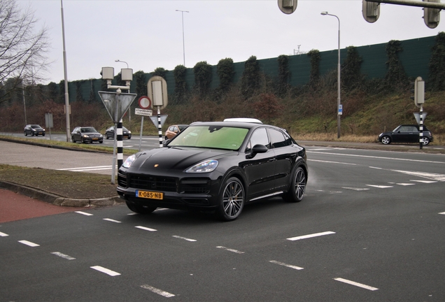 Porsche Cayenne Coupé Turbo S E-Hybrid