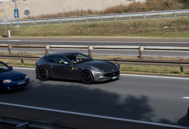 Ferrari FF