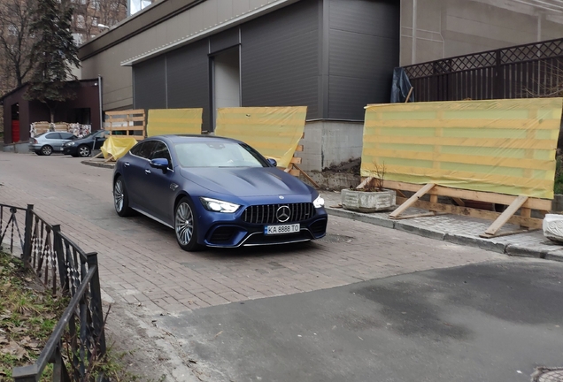 Mercedes-AMG GT 63 S X290