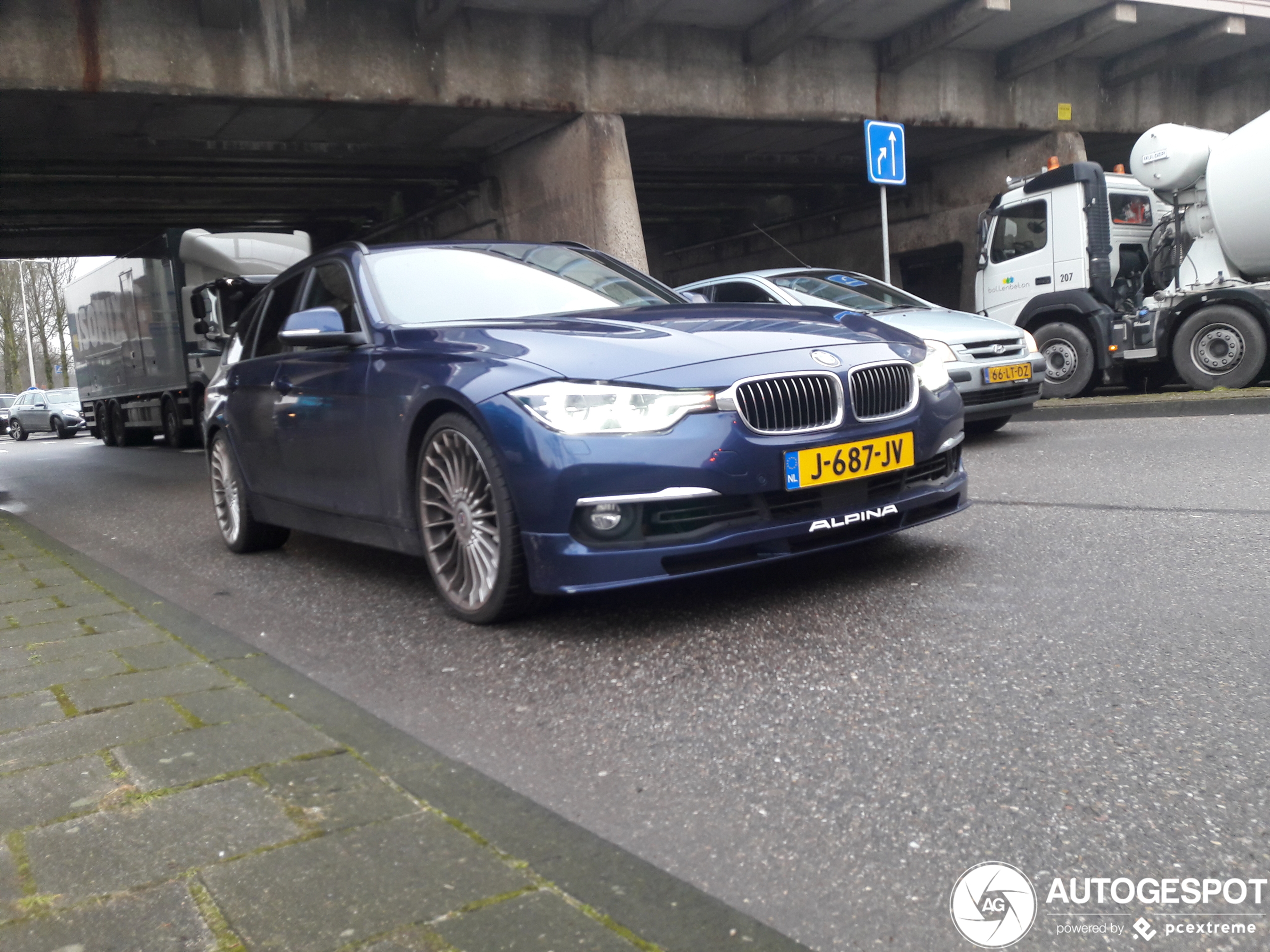 Alpina B3 BiTurbo Touring 2013