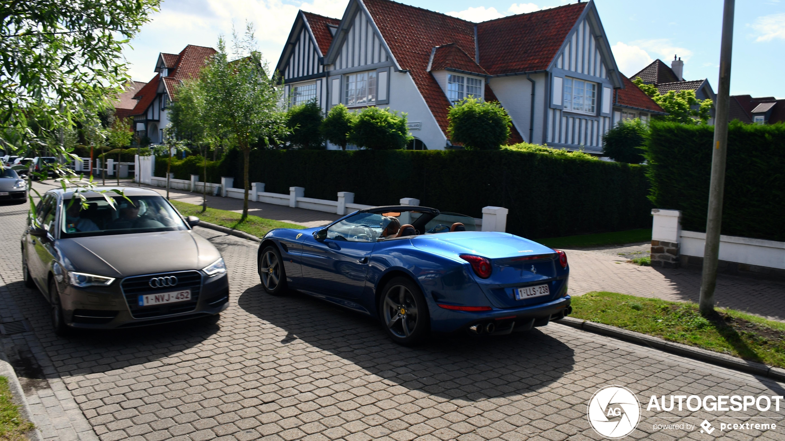 Ferrari California T