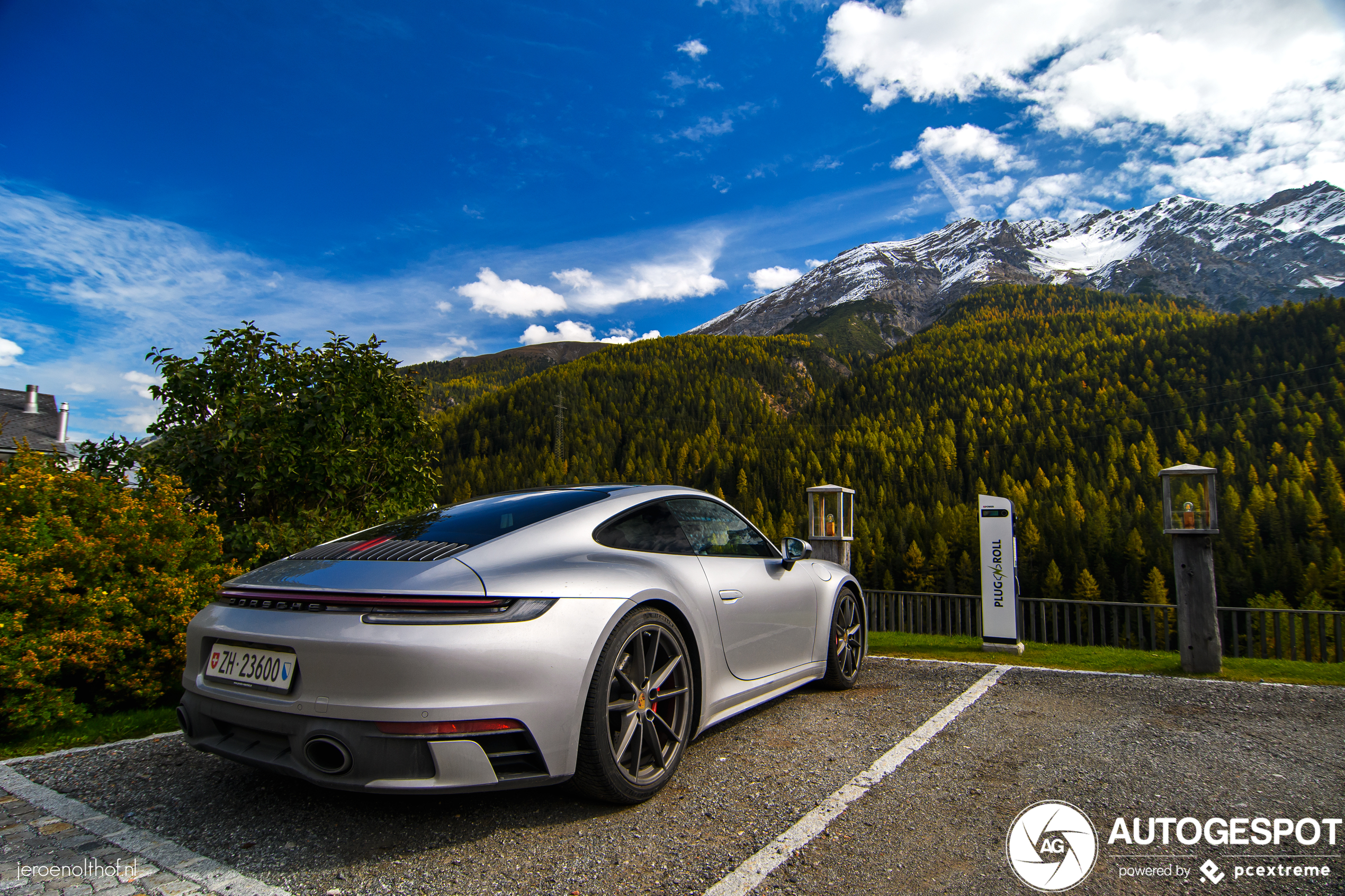 Porsche 992 Carrera 4S