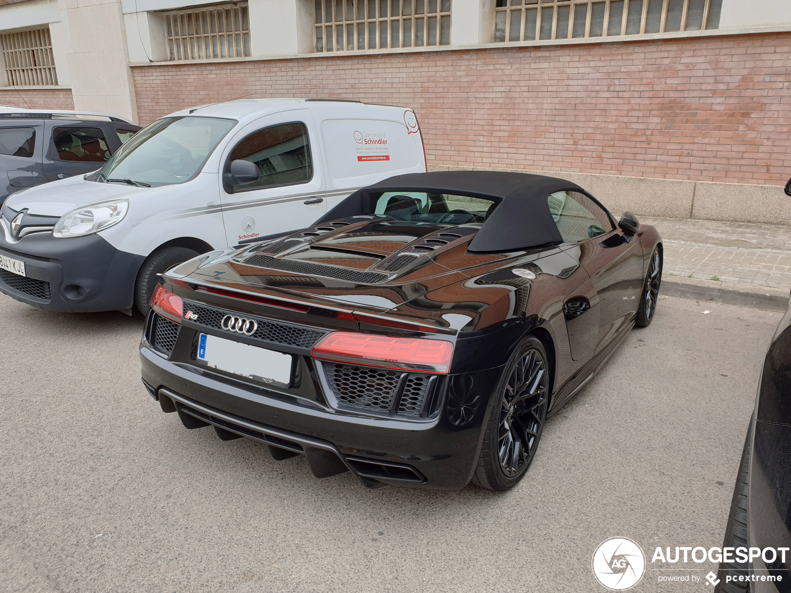 Audi R8 V10 Plus Spyder 2017