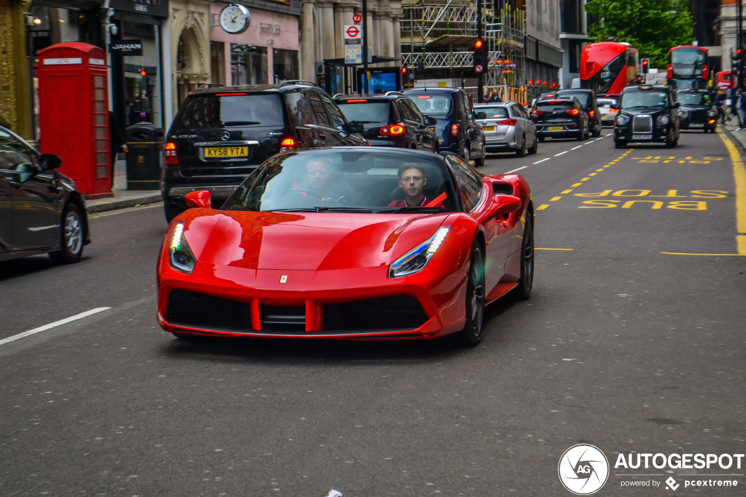 Ferrari 488 Spider