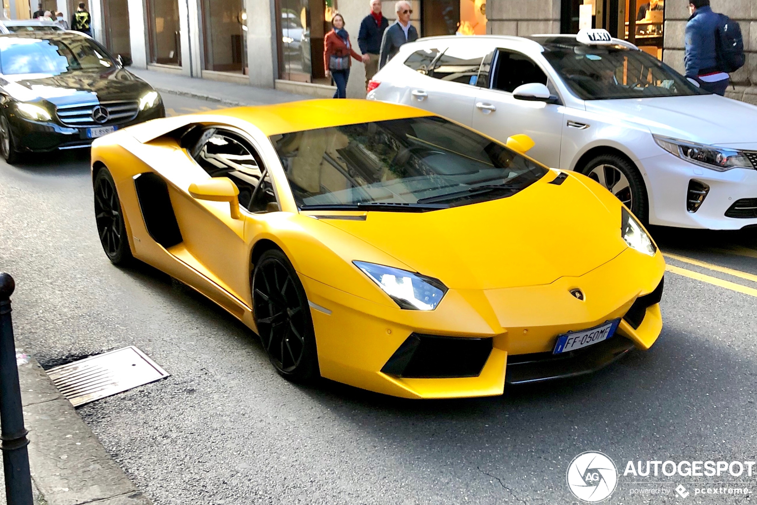 Lamborghini Aventador LP700-4