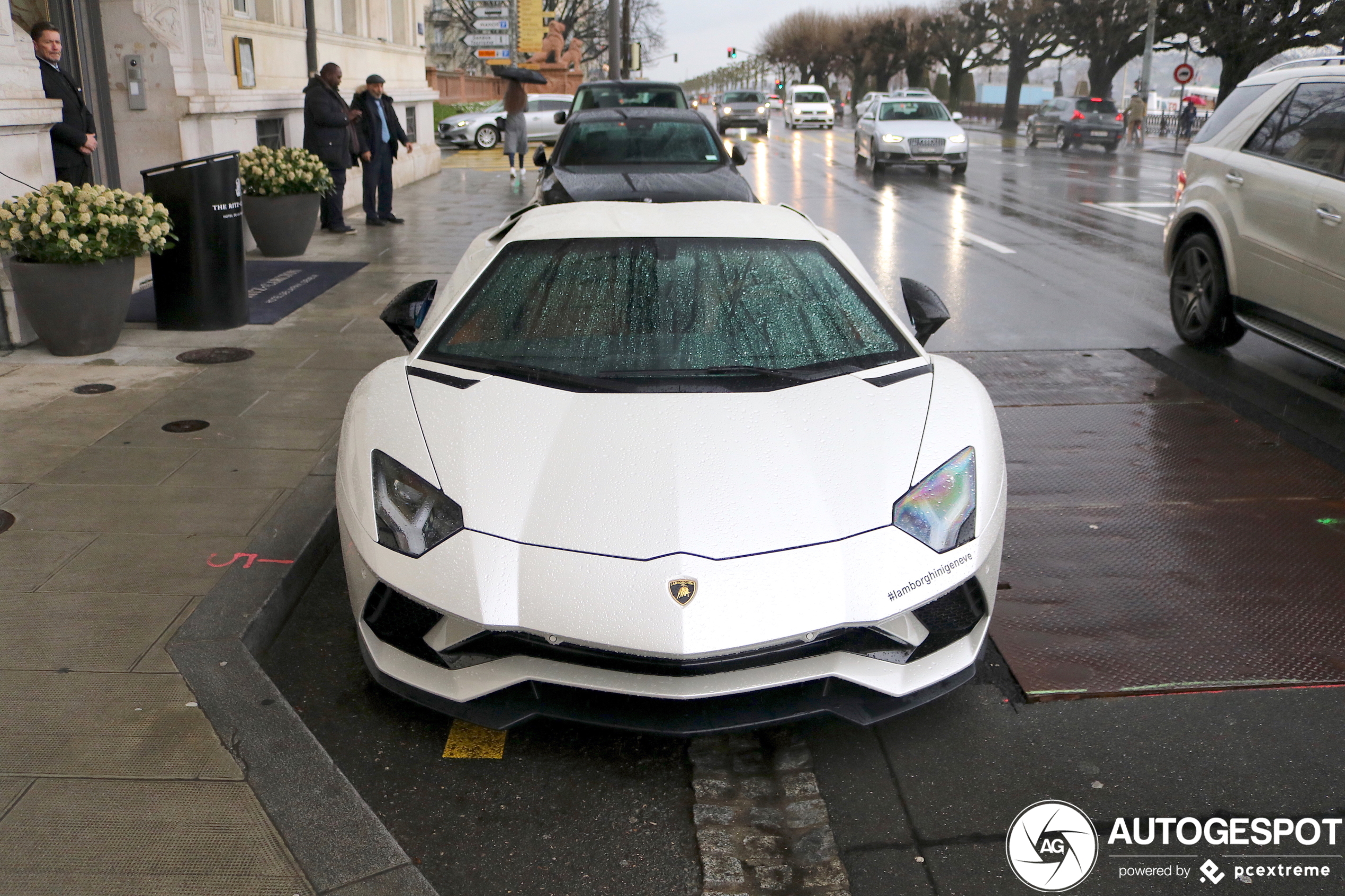 Lamborghini Aventador S LP740-4