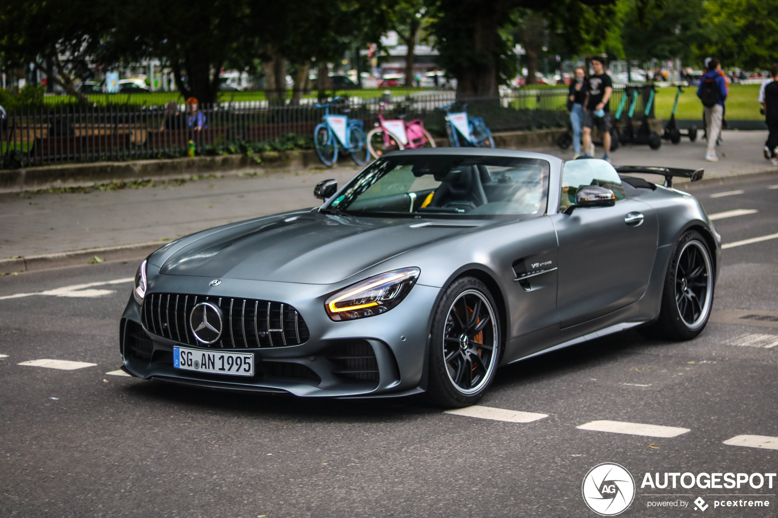 Mercedes-AMG GT R Roadster R190