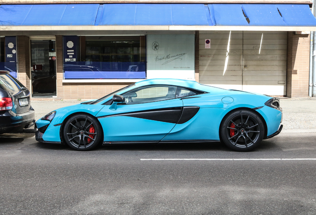 McLaren 570S