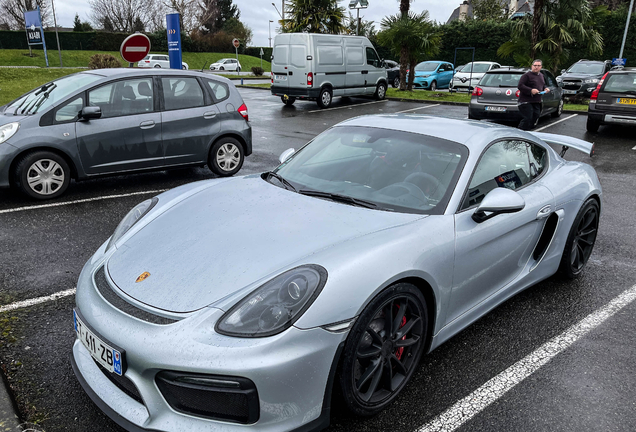 Porsche 981 Cayman GT4