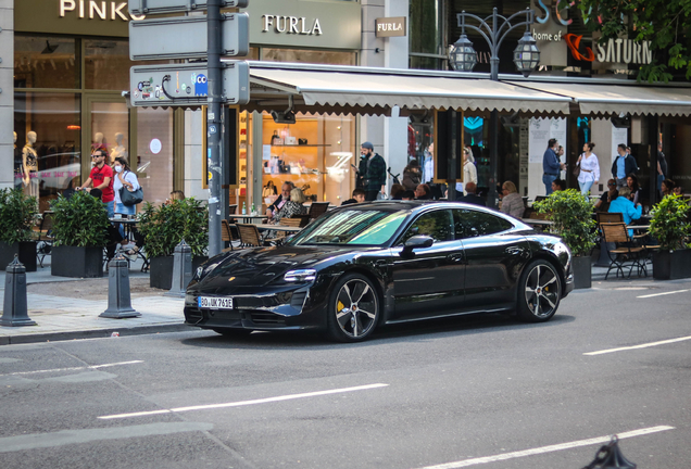 Porsche Taycan Turbo S