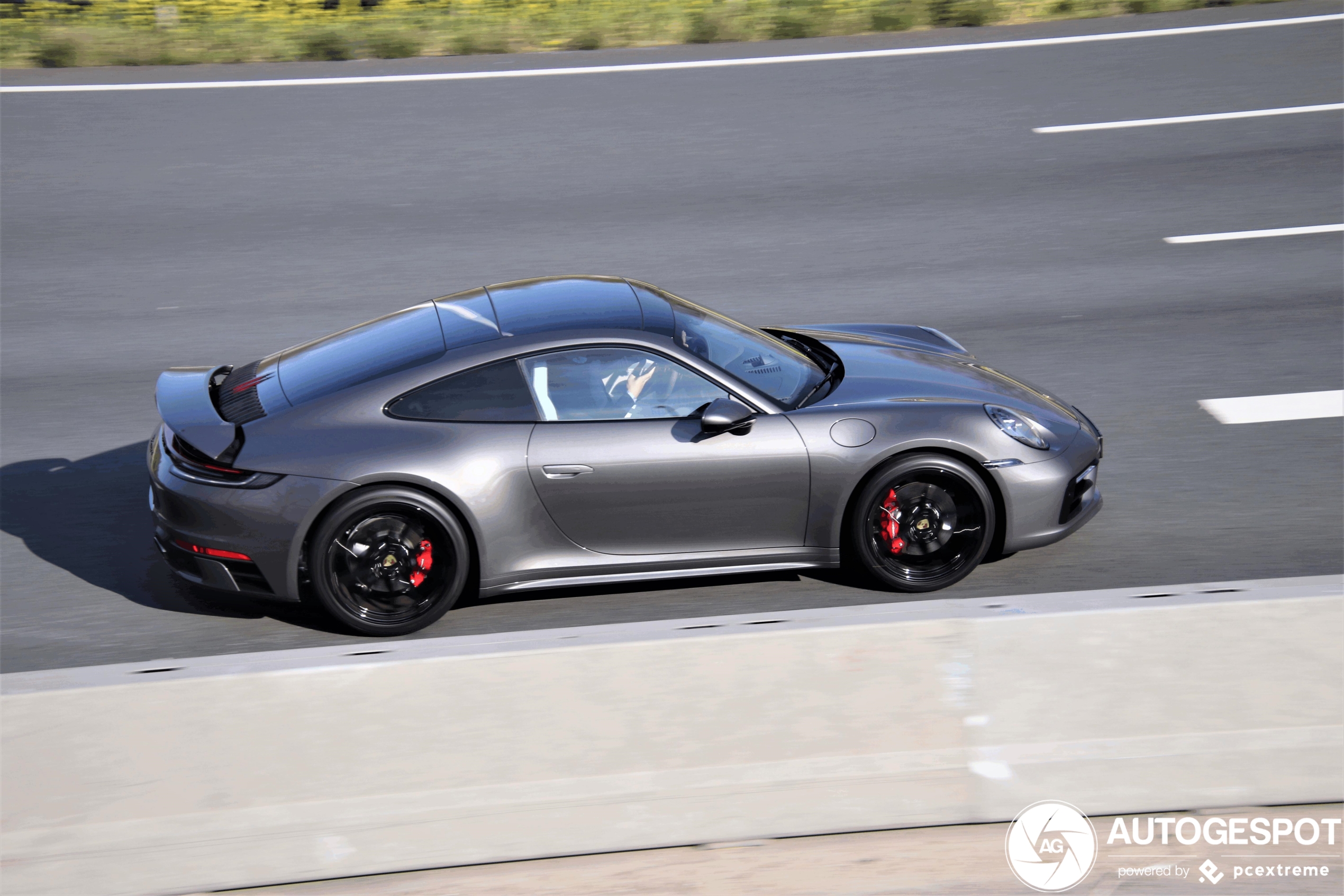 Porsche 992 Carrera S