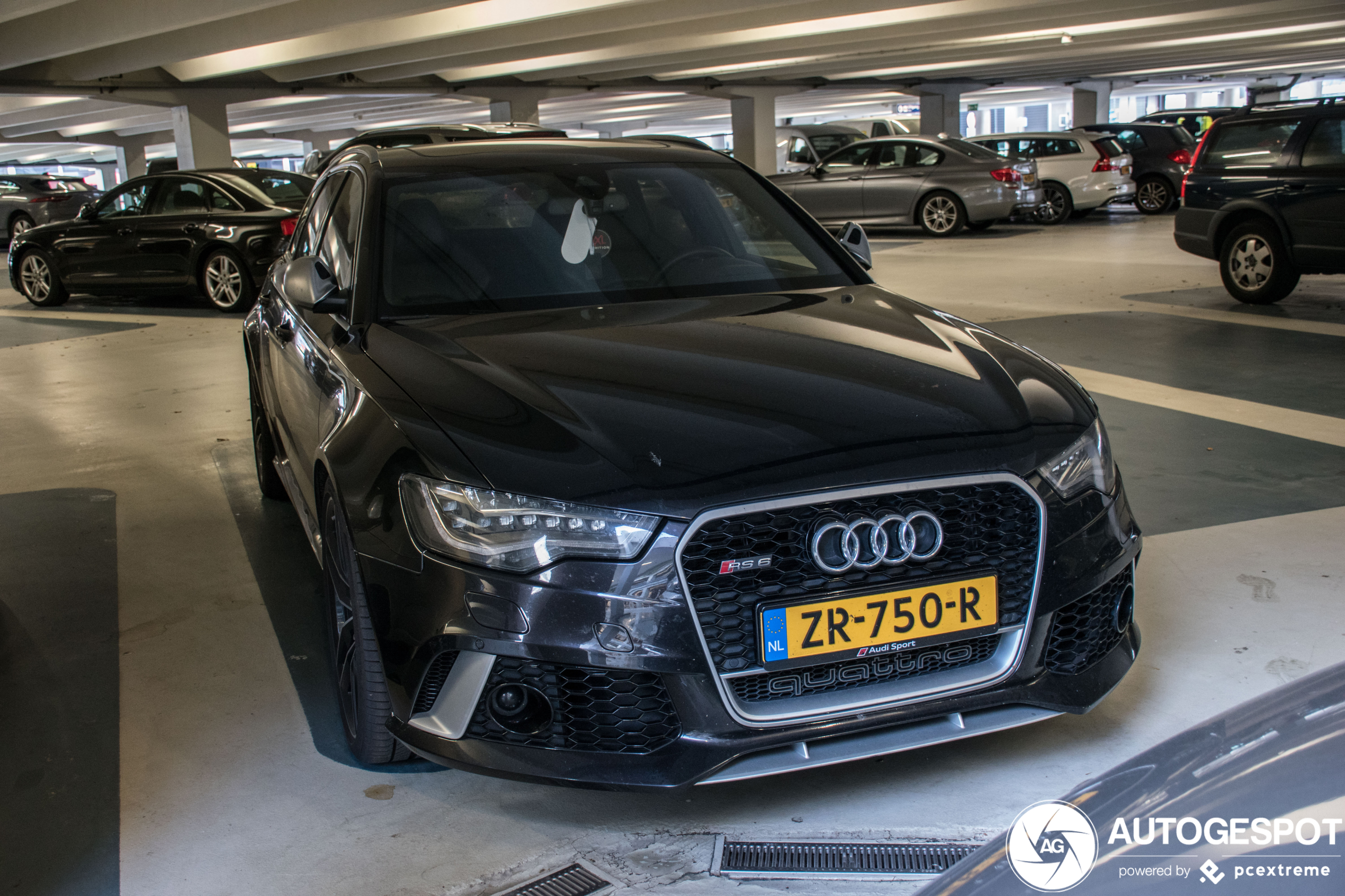 Audi RS6 Avant C7