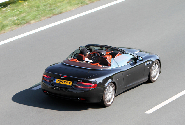 Aston Martin DB9 Volante