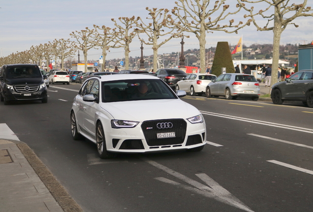 Audi RS4 Avant B8