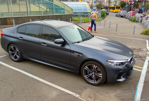 BMW M5 F90