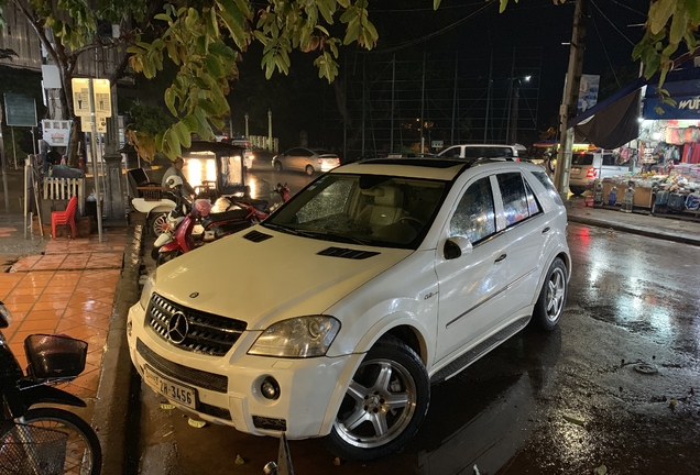 Mercedes-Benz ML 63 AMG W164